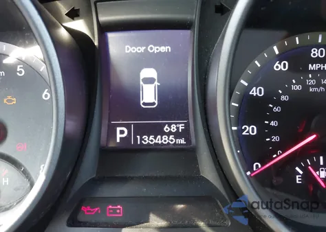 2013 Hyundai Santa Fe Sport z USA, uszkodzony, nr VIN 5XYZUDLB8DG101027